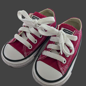 adorable baby Chuck Taylor's